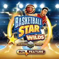 Người chơi đang tập trung bắn hạ boss lớn trong game bắn cá CWIN32